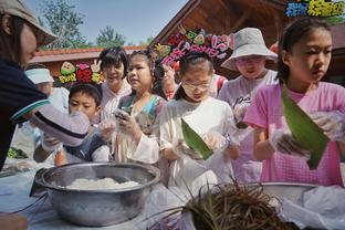 董路：洛国富回广州2个赛季出场14次，这种状态还能进国足有疑问